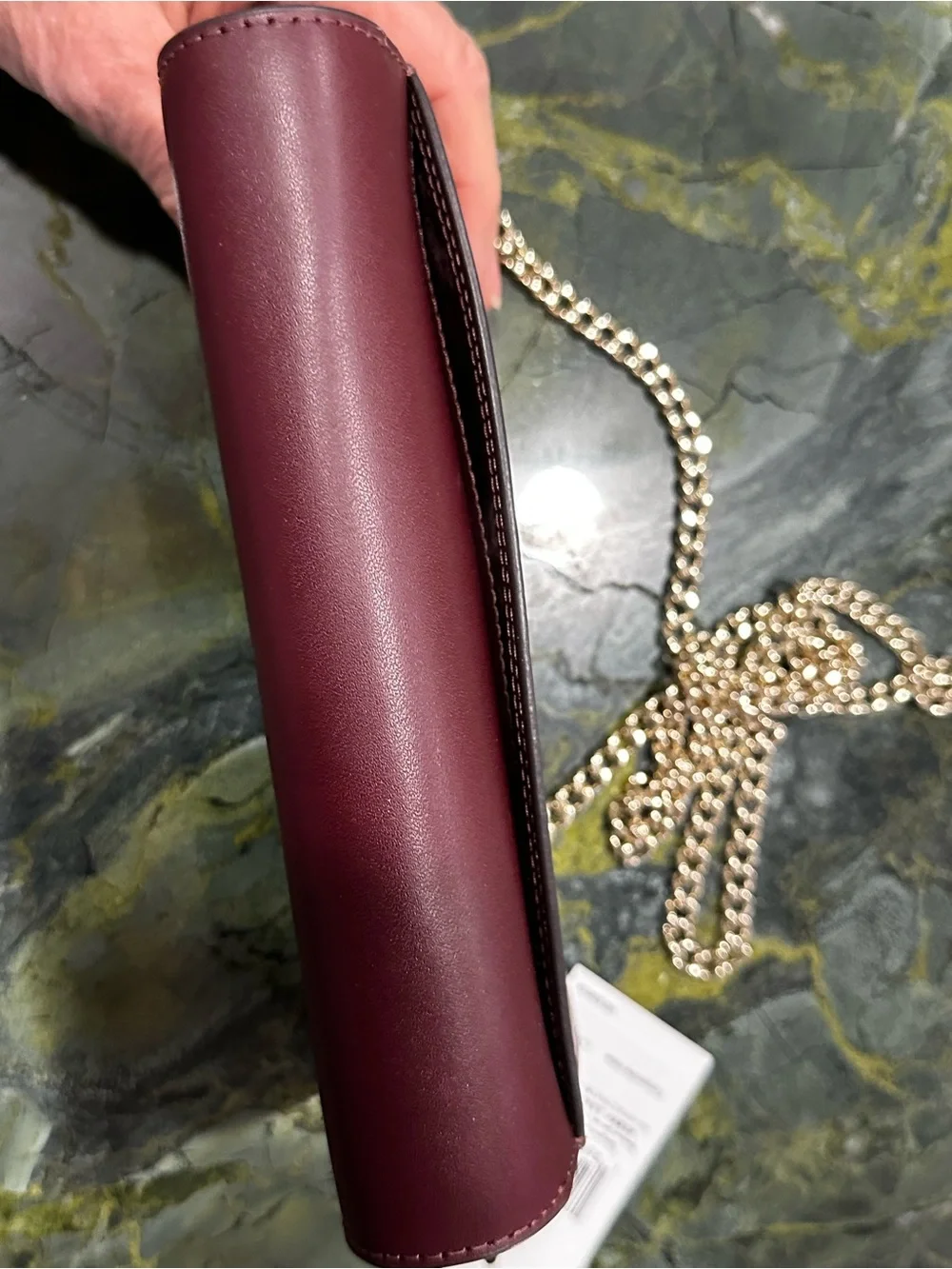 KATE SPADE Scalloped Flap Wallet Crossbody Bag Wine Color with Gold Chain NEW